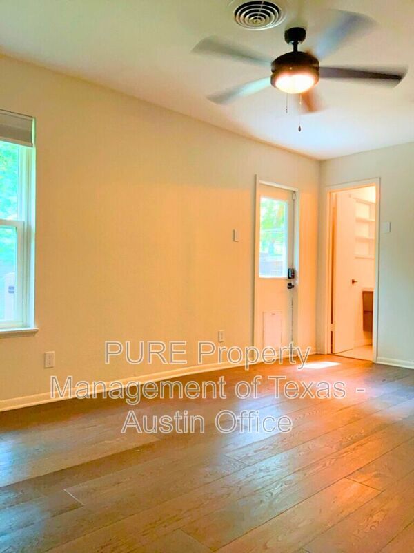 Building Photo - 1301 Clearfield Dr