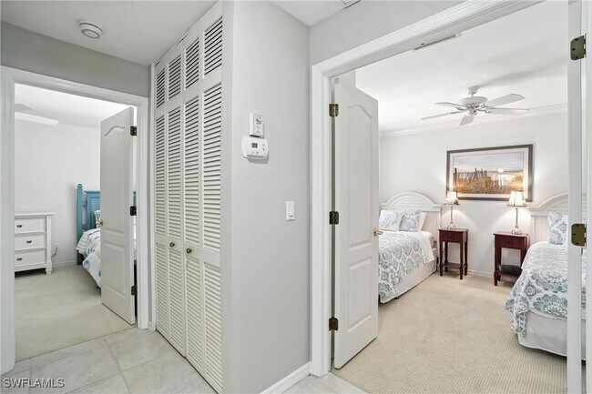 Building Photo - 7032 Pelican Bay Blvd