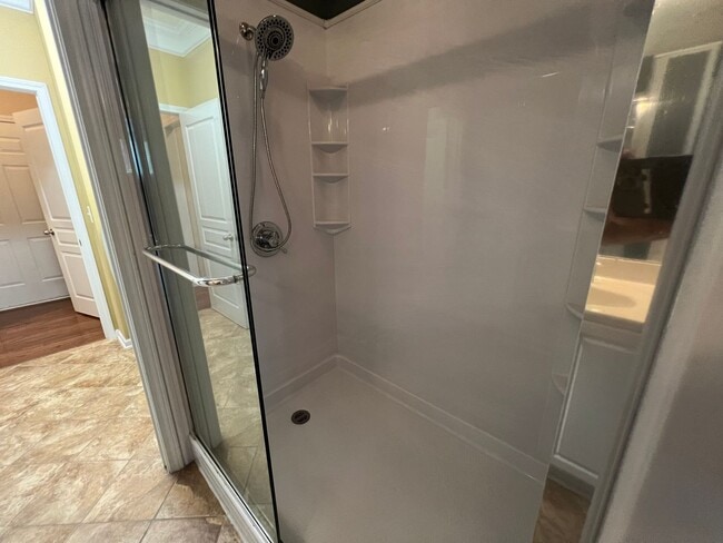 Building Photo - 10117 Falls Meadow Ct