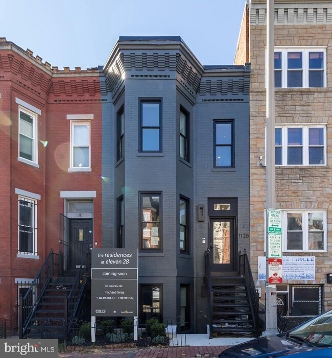 Primary Photo - Absolutely Incredible, Light-Filled 2 Leve...