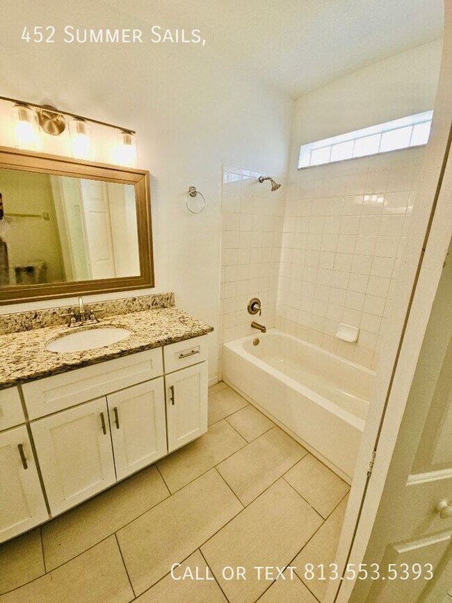 Building Photo - 452 Summer Sails Dr