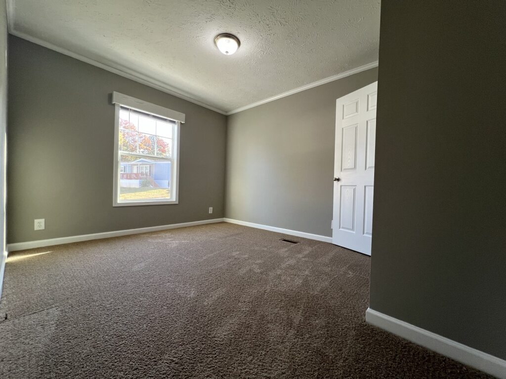 Building Photo - 158 Sugar Maple Dr