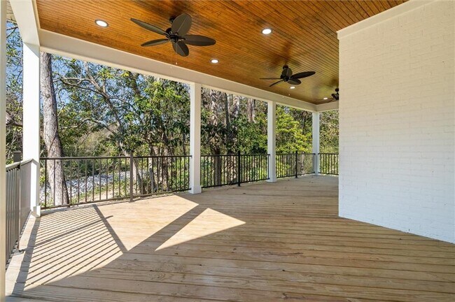 Building Photo - 5488 S Hilltop Dr