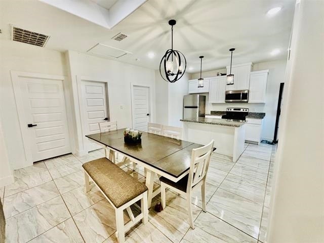 Building Photo - 5225 Anacahuita Dr