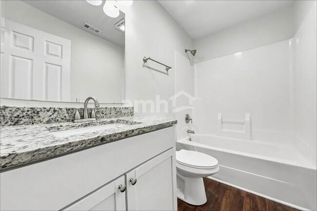 Building Photo - 1273 Audubon Dr