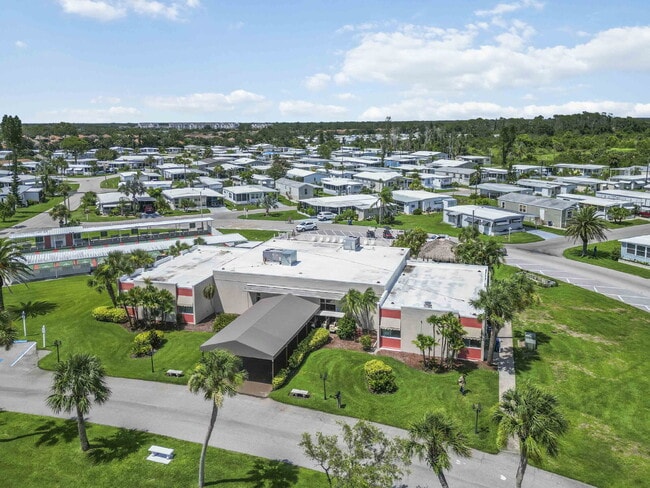 Building Photo - Nokomis Lake Village 3 bed/2bath