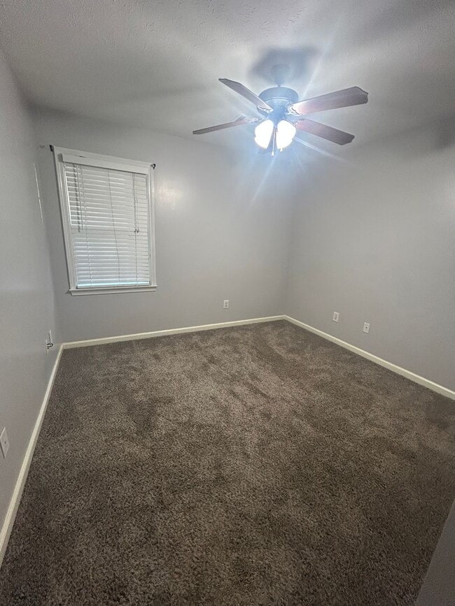 Building Photo - NORTH COLUMBUS