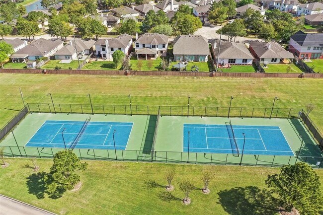 Building Photo - 16783 Mammoth Springs Dr