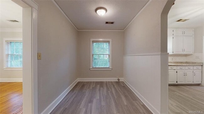 Building Photo - 4056 Wares Ferry Rd