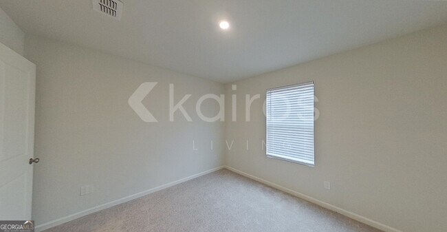 Building Photo - 108 Rock Run Trl