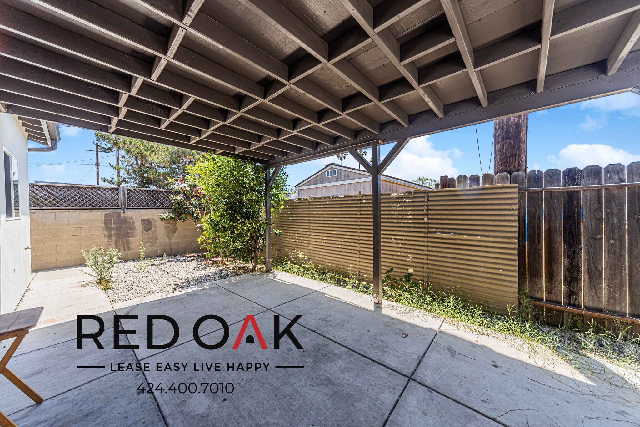 Building Photo - 11028 Califa St