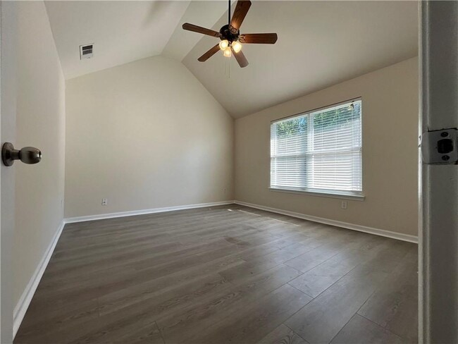 Building Photo - 420 Rockbass Rd