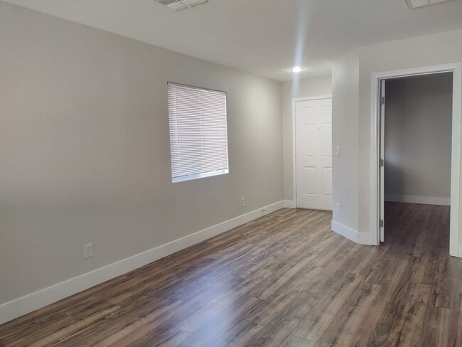 Building Photo - A Very nice and Clean Single Story Home in Summerlin