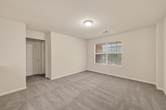 Building Photo - 13915 Maleewan Ln