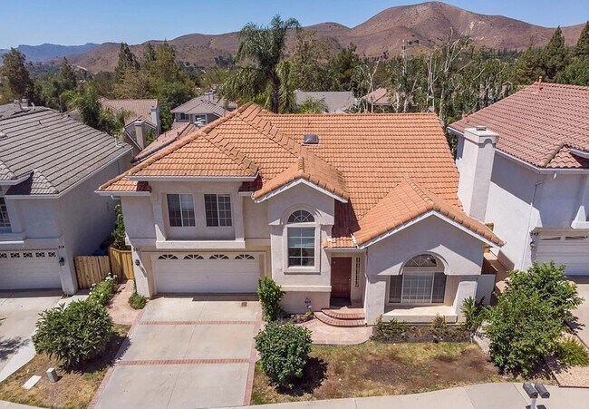 Building Photo - Oak Park 2 story cul-de-sac home