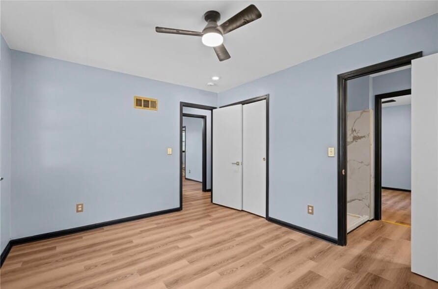 Building Photo - 6809 Lakeshore Dr