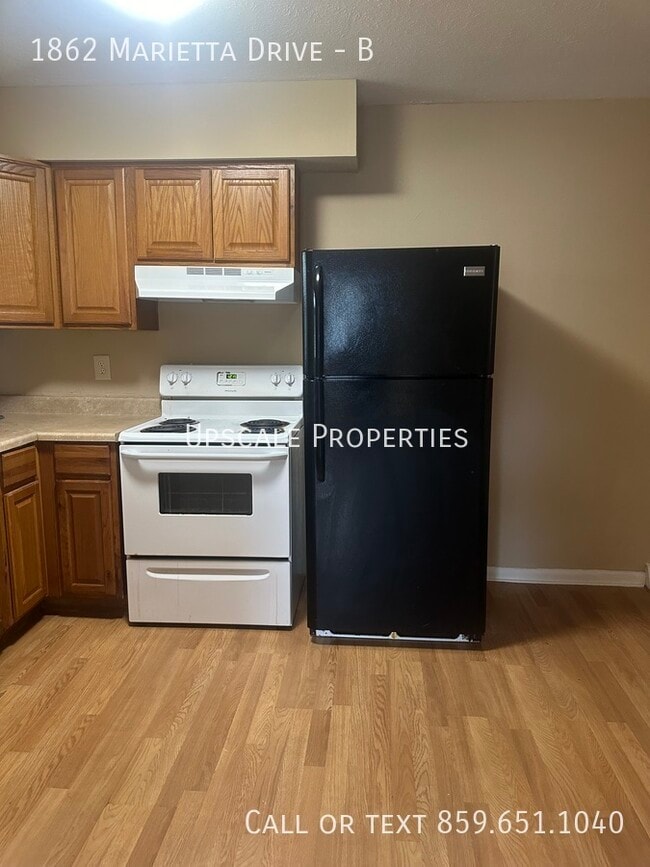 Building Photo - 1862 Marietta Dr