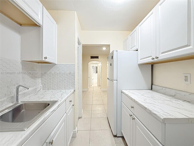 Building Photo - 2335 NE 172nd St