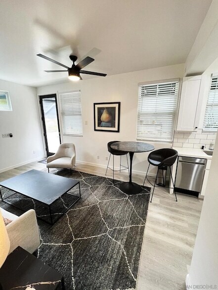 Building Photo - 280 Hillcrest Dr