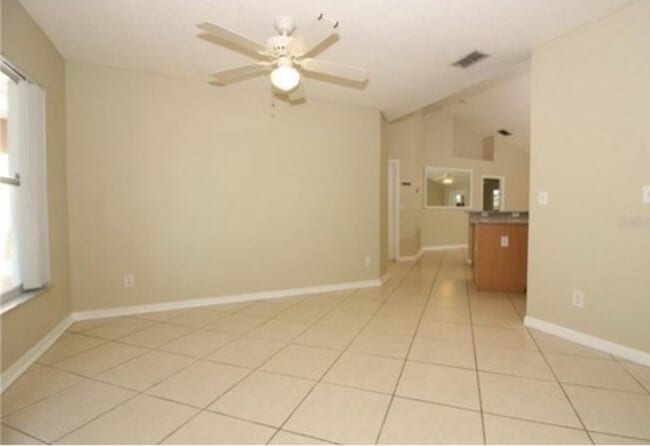 Building Photo - 305 Garden Oak Ct