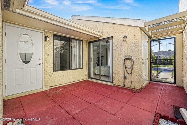 Building Photo - 1491 Sheafe Ave NE