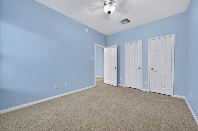 Building Photo - 13430 Barons Lake Ln