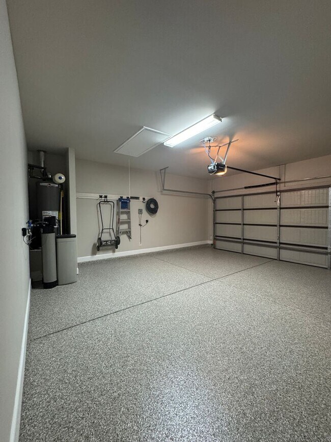 Building Photo - 234 Pumprock Dr