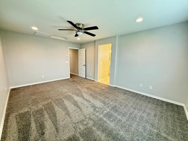 Building Photo - 14220 W Buckskin Trl