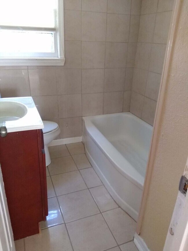 Building Photo - **Available Now...Never Have to Move Again! Don’t Miss Out…This Home Will Go Fast!**