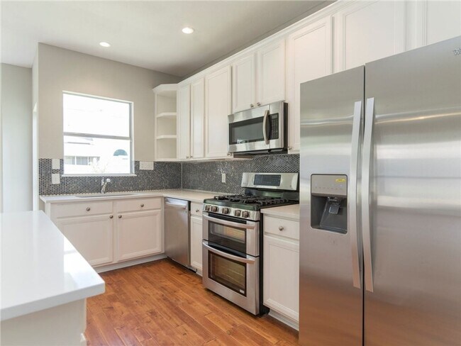 Building Photo - 6506 Bramber Ln