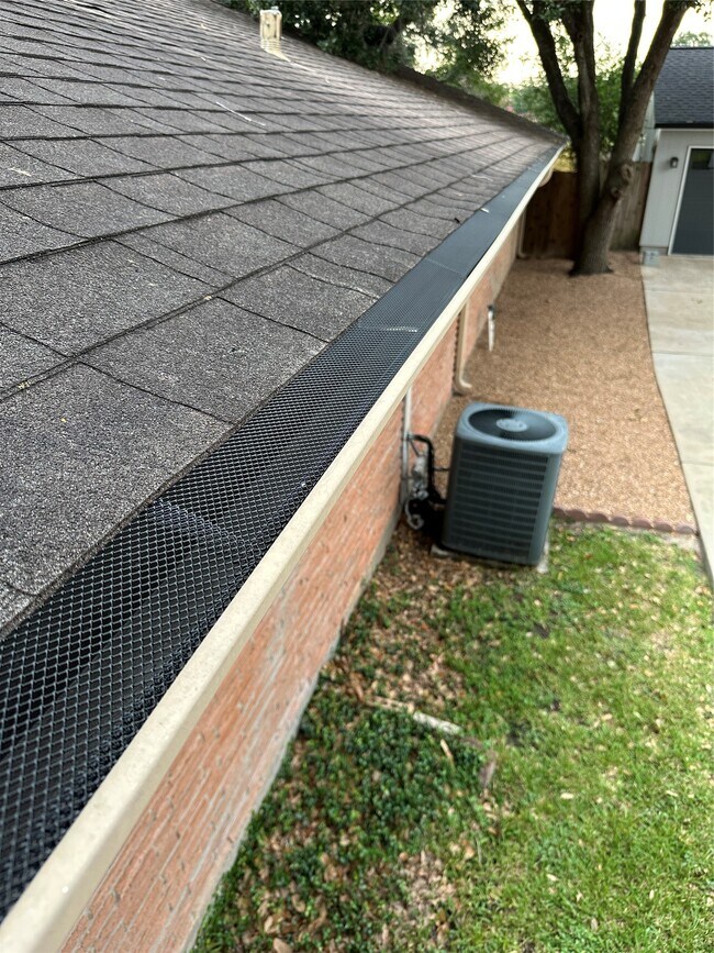 Building Photo - 5738 Willowbend Blvd