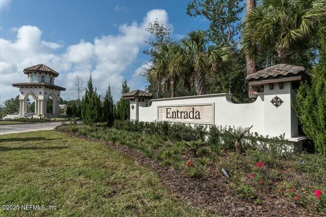 Building Photo - 184 Logrono Ct