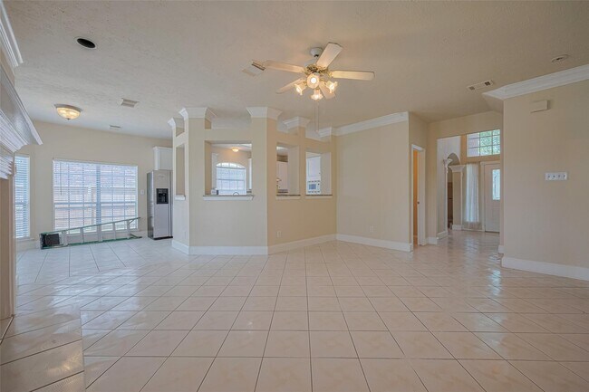 Building Photo - 14203 Torrey Village Dr