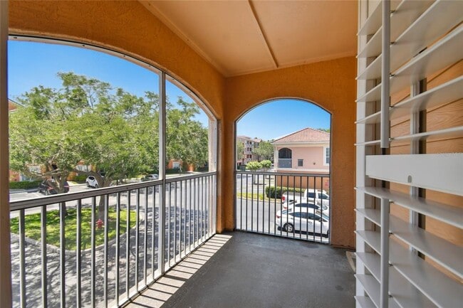 Building Photo - 5000 Culbreath Key Way