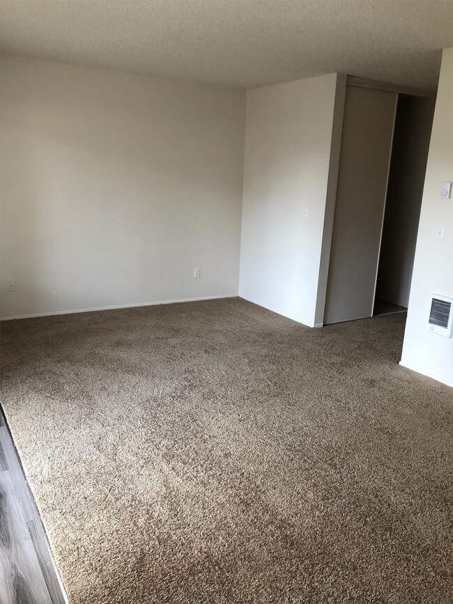 Building Photo - 12625 SW Colony Ln