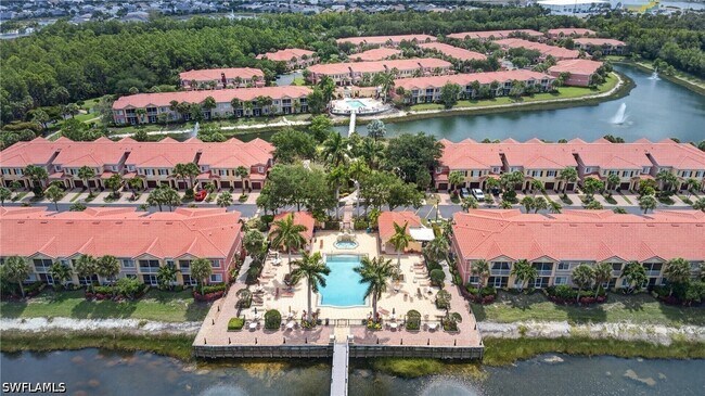 Building Photo - 20221 Estero Gardens Cir