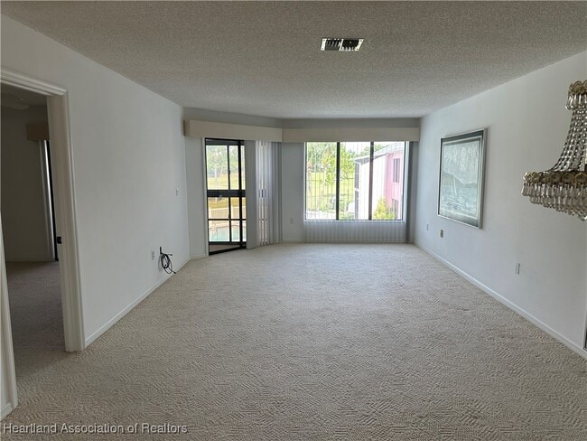 Building Photo - 5768 Matanzas Dr