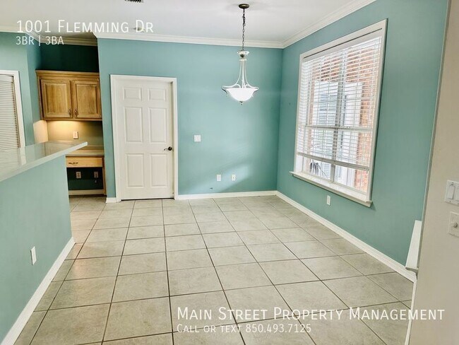 Building Photo - 1001 Fleming Dr