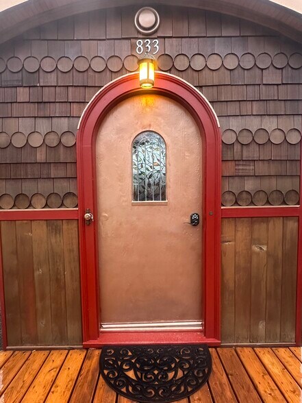 Welcome to the Lucky Penny! The doorbell to the left is made from a copper bike bell. - 833 Valencia St