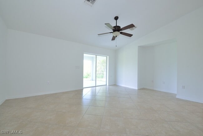 Building Photo - 343 NE 10th St