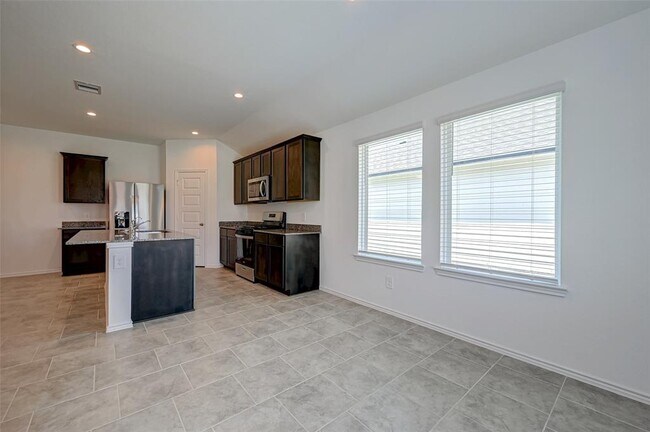 Building Photo - 1123 Lipizzan Ln