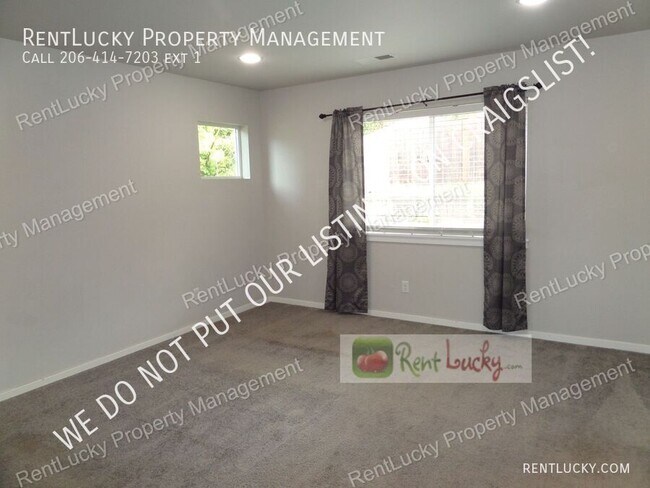 Building Photo - 24520 95th Pl S