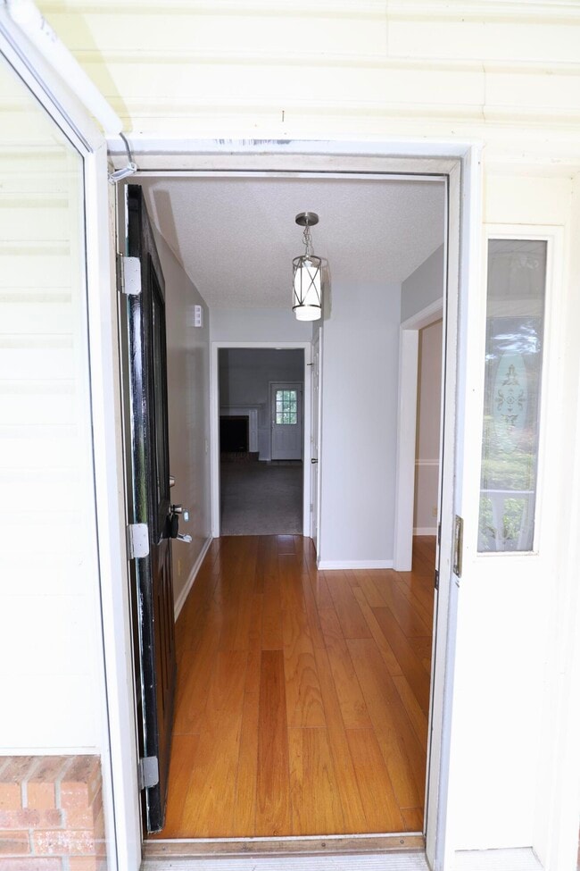 Building Photo - 1450 Morris Way Dr
