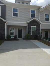 Building Photo - 102 Lowland Dr