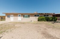 Building Photo - Updated 3 bedroom 2 bathroom house