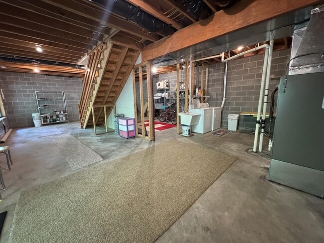 Building Photo - 5100 Trevino Dr