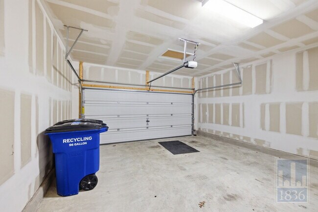 Building Photo - 7812 Song Sparrow Dr.