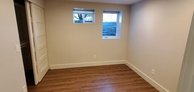 Building Photo - 2876 S 1100 E