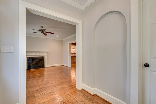 Building Photo - 106 Hornsby Ln