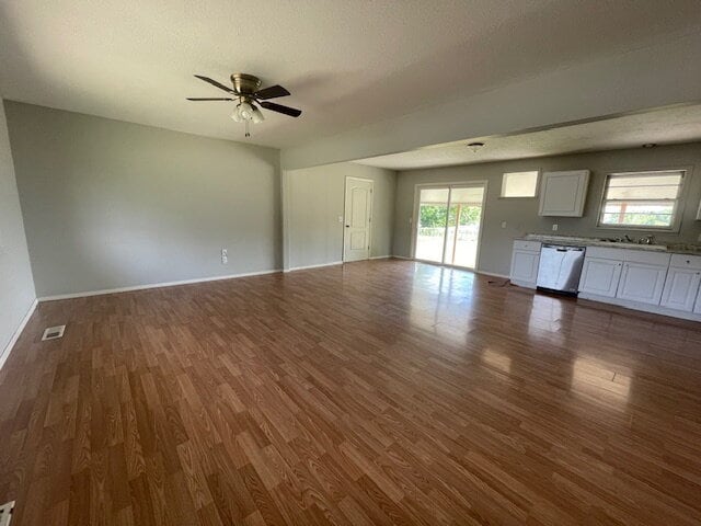 Building Photo - 1915 S 10th St